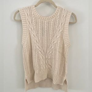 NWT Cream Sleeveless Sweater